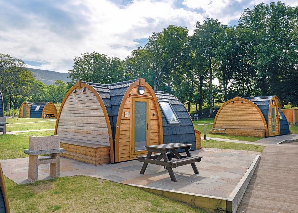 فندق Dovestone Holiday Park Greenfield  المظهر الخارجي الصورة