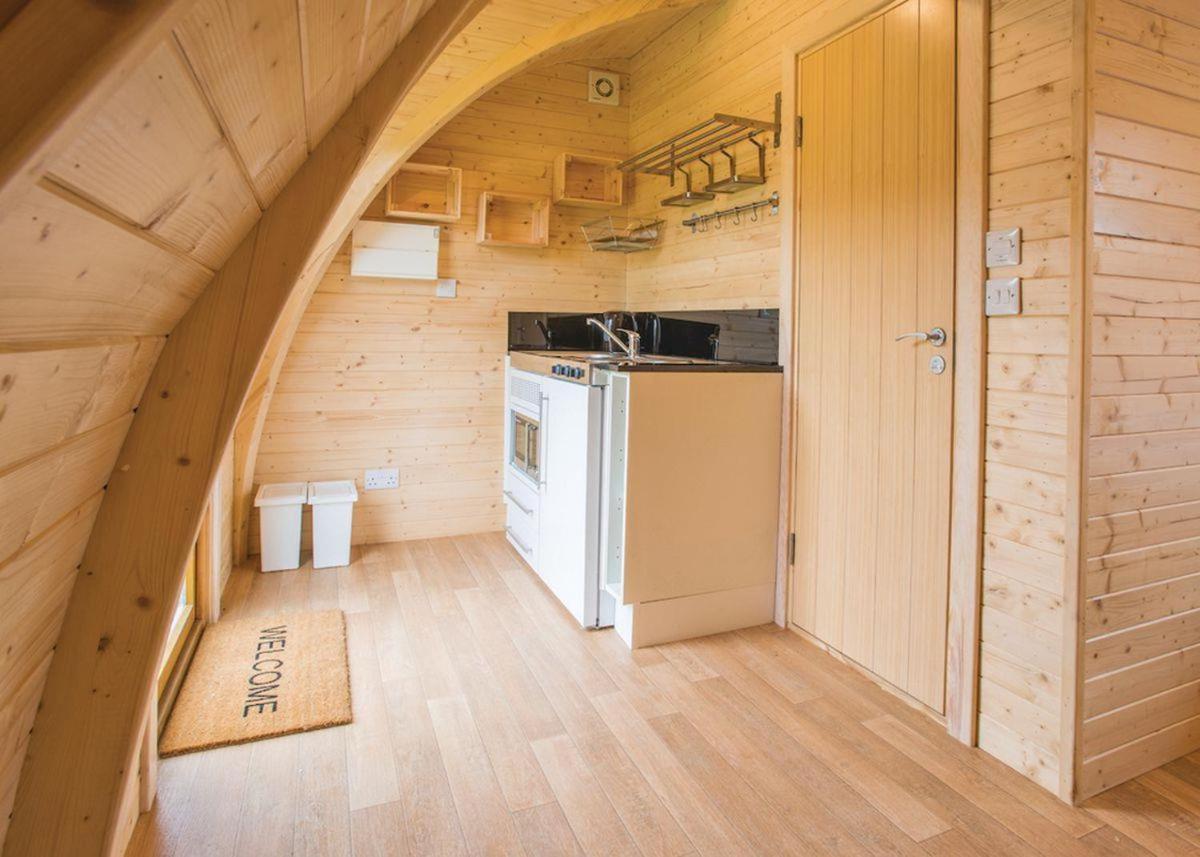 فندق Dovestone Holiday Park Greenfield  المظهر الخارجي الصورة